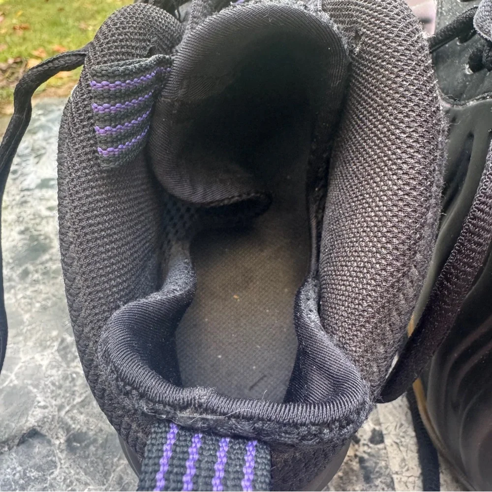 Nike Air Foamposite One Eggplant 2009 314996-051 Size 9.5 Men ( SOLE DETACHED) - Picture 12 of 16